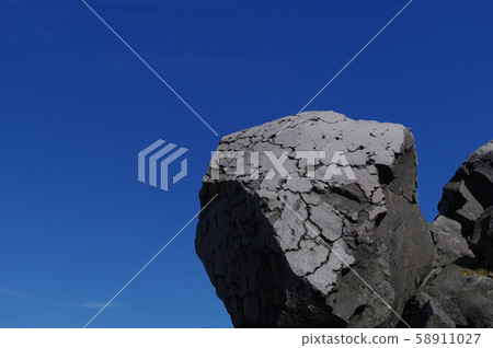 Nasu-dake rocks from volcanic activity Nasu-dake rocks from volcanic activity 58911027