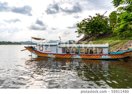 Dragon Boat Huong River Hue 58911480