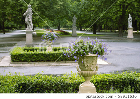 city park Warsaw city park Warsaw 58911630
