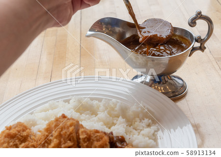 Western food cutlet curry Western food cutlet curry 58913134
