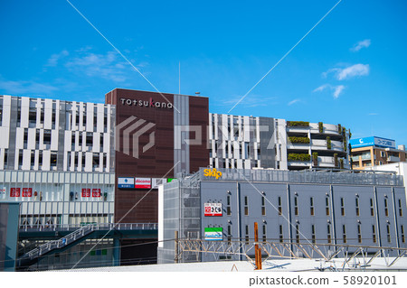 Views of Yokohama cityscape, Totsuka station, Japan 58920101