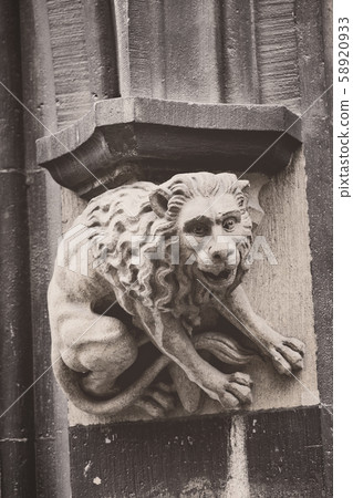 Elements of architecture and statues of the new city hall on Marienplatz in the center of Munich.  58920933