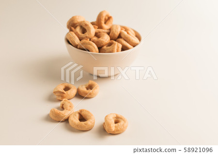 Taralli is a traditional Italian appetizer, Taralli is a traditional Italian appetizer, 58921096