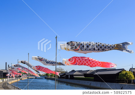 清晨鯉魚旗 58922575