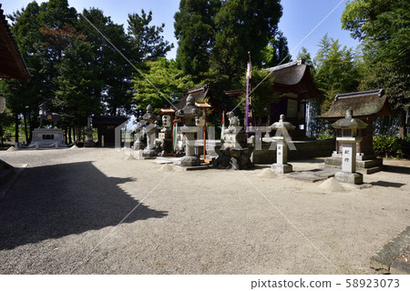品名美里品名神社本館 品名美里品名神社本館 58923073