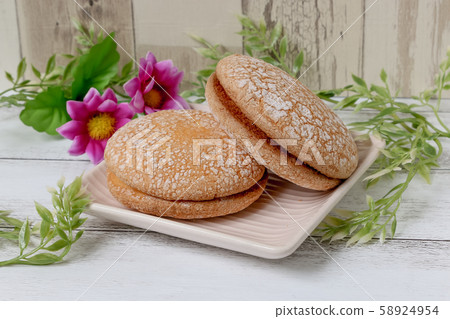 麵包巴士咖啡巴士食品西式糕點 58924954