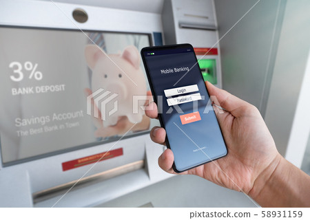 Withdraw money from an ATM with mobile phone 58931159