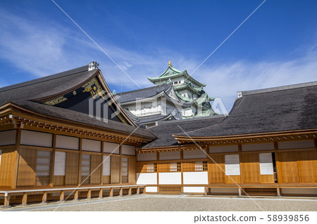 愛知縣名古屋城天守閣和本丸宮 58939856