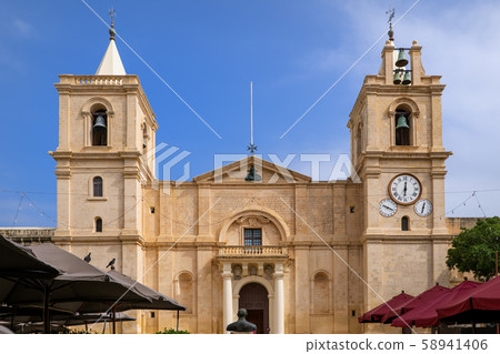 Co Cathedral of St John in Valletta 58941406