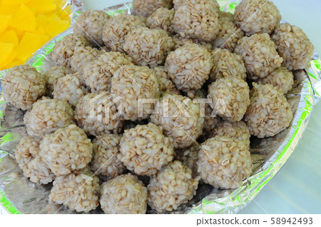 Barley Rice Onigiri Barley Rice Onigiri 58942493