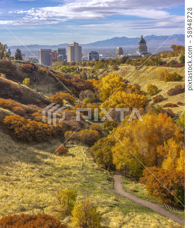 Brilliant fall scenery in Salt Lake City Utah 58948728