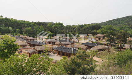 Korean landscape 58955544