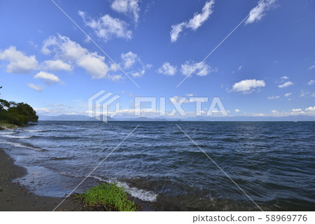 [滋賀]琵琶湖在秋天 58969776