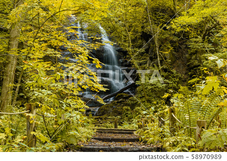 Oirase streams Kudan waterfall 58970989