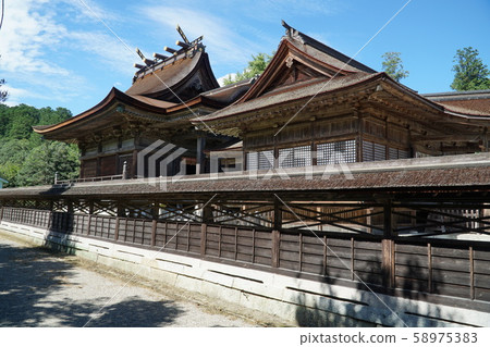 [Mimasaka Kuniichinomiya] The main shrine of Nakayama Shrine, Tsuyama City, Okayama Prefecture 58975383