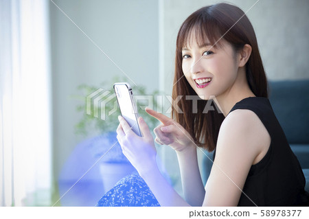 Beauty smartphone smartphone mobile phone 58978377