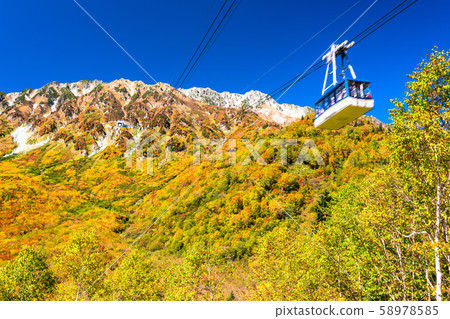 <富山縣>黑部平和立山黑部阿爾卑斯山脈的紅葉 <富山縣>黑部平和立山黑部阿爾卑斯山脈的紅葉 58978585