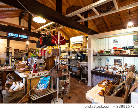 General shop 58991575