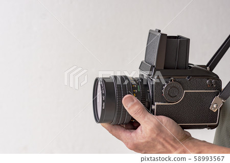 Medium format camera M040 58993567