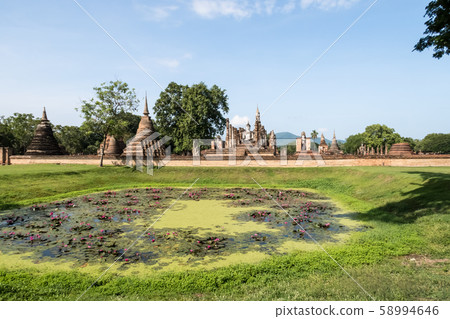 Buddha on a stone platform 58994646