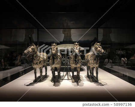 War horse carriage from Qin Shi Huang tomb. Qin Emperor mausoleum museum in Xian, China 58997136