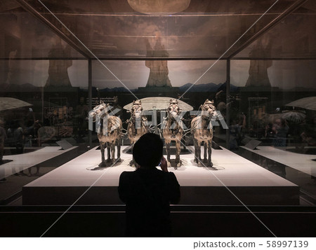 War horse carriage from Qin Shi Huang tomb. Qin Emperor mausoleum museum in Xian, China 58997139
