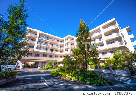 Newly constructed pay nursing home 58997375