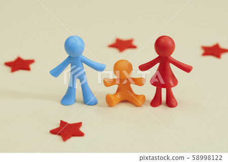 Couple of colorful dolls Couple of colorful dolls 58998122