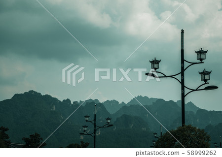 Lampposts on the street in Wulingyuan 58999262