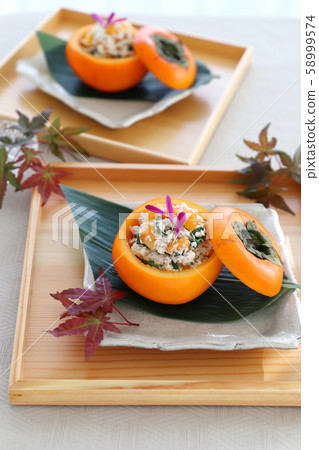 Shiraae of persimmon and garland chrysanthemum 58999574