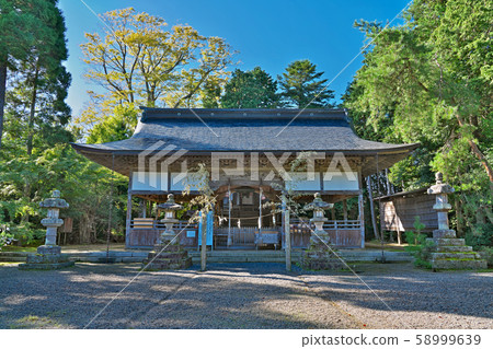 [Urashima Shrine (Ura Shrine)] Honjohama, Ine-cho, Yosyo-gun, Kyoto 58999639