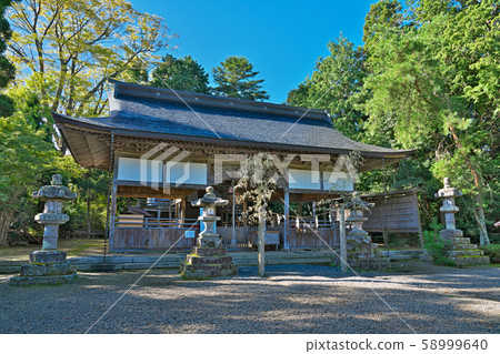 [Urashima Shrine (Ura Shrine)] Honjohama, Ine-cho, Yosyo-gun, Kyoto 58999640