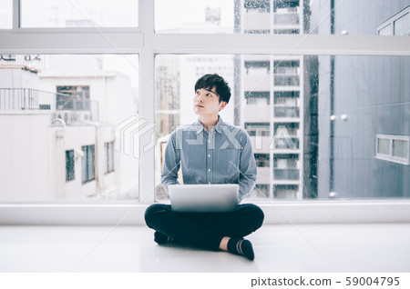 Male business portrait 59004795