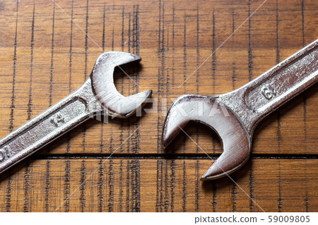 spanner 59009805