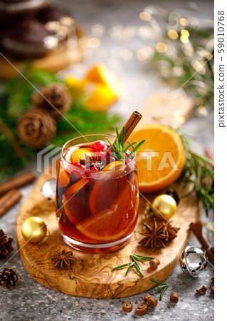 Christmas mulled wine. Traditional Xmas festive 59010768