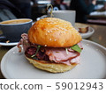 THE Hamburger 59012943