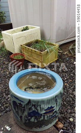Collect rainwater ② Collect rainwater ② 59014458