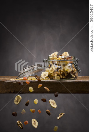 dried fruits 59015497