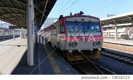 A local line in Korea 59016525