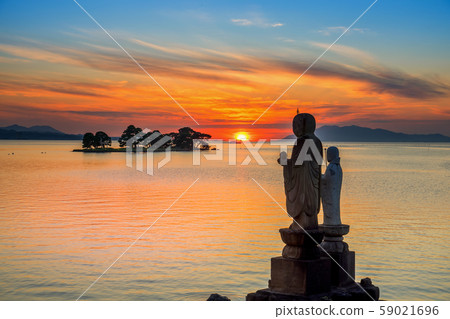 真嗣湖日落 真嗣湖日落 59021696