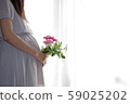 Pregnant woman 59025202