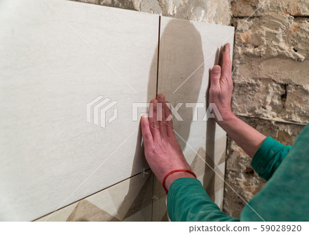 Repair and finishing works 59028920