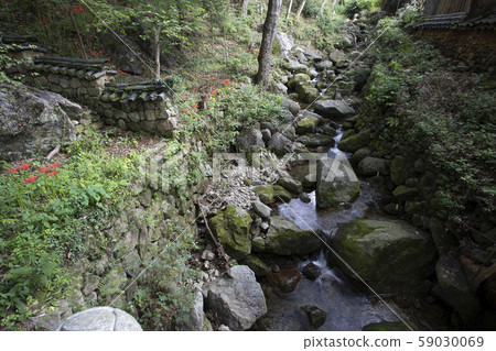 A stream flowing through the valley of Ssanggyesa Temple A stream flowing through the valley of Ssanggyesa Temple 59030069