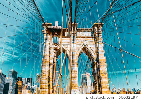 New York, USA, Brooklyn Bridge across the East New York, USA, Brooklyn Bridge across the East 59032197