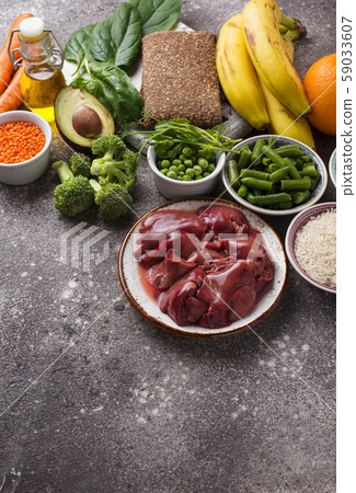 Food rich in folic acid 59033607