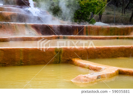 Hot spring mineral medicinal water 59035881