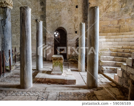 The altar of the church of St. Nicholas in Turkey, 59036589