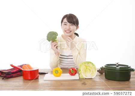 Female cuisine Female cuisine 59037272