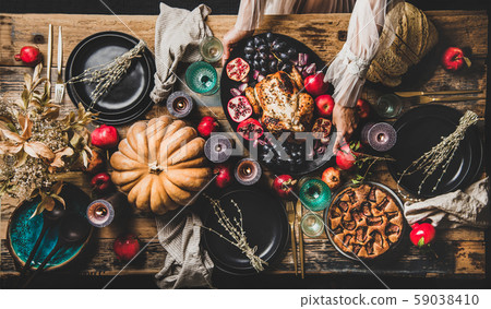 Thanksgiving party table setting with roasted 59038410