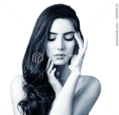 Beauty portrait of redhead woman with perfect skin. 59040514